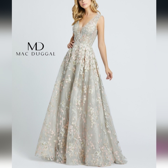 Mac Duggal A20131 Beaded Floral Dress NWT Size 2 - Picture 1 of 12